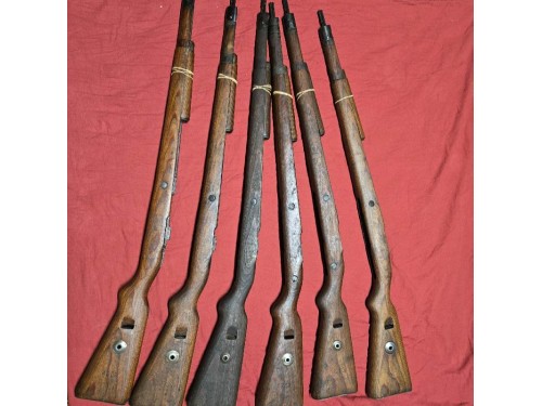 K98 Stock, complete, laminate, WWII German Issue Mauser 98k Flat Buttplate 1939-42 