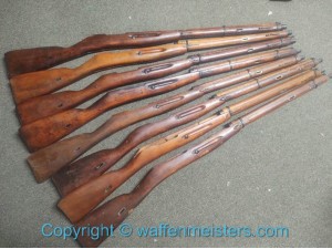 Mosin Nagant MN 91-30 Stock, complete with hardware WWII Russian Issue